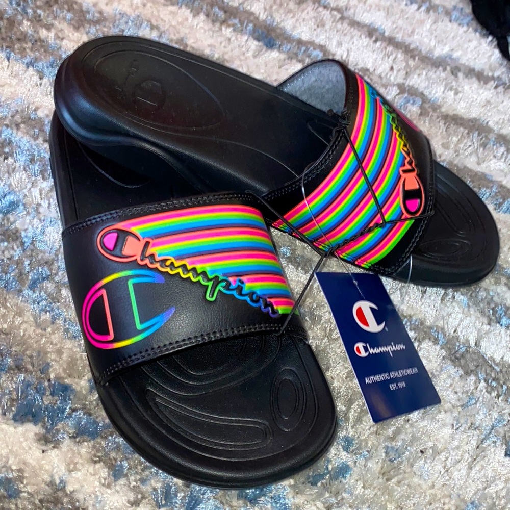 Champion slides